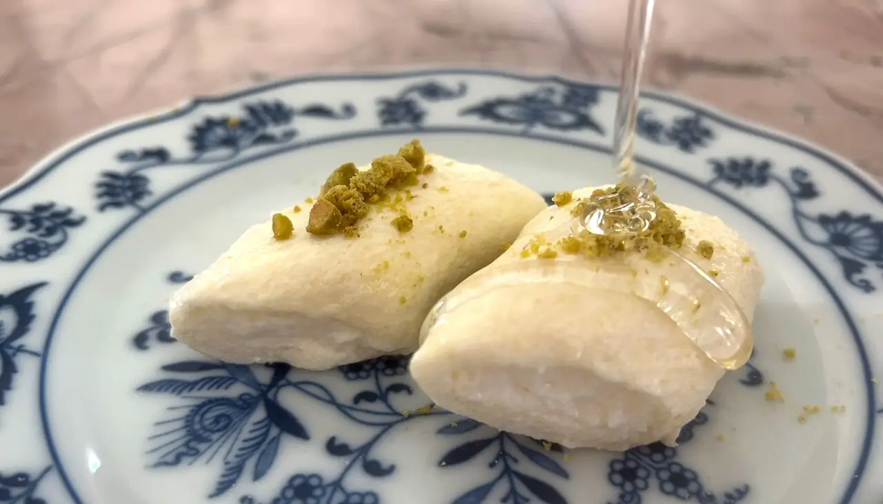حلاوة الجبن