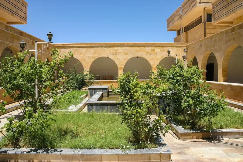 متحف دير الزور